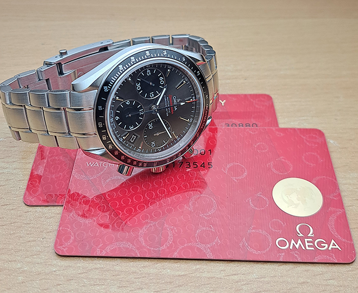 Omega Speedmaster Date Chronograph Ref. 323.30.40.40.06.001
